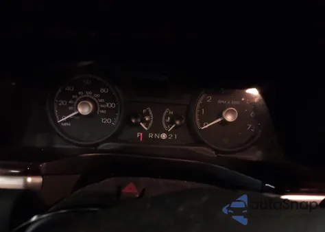 2011 Lincoln Town Car Executive L из США, поврежденный, VIN 2LNBL8EV9BX763072